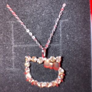 WG helle kitty Pendant Necklace